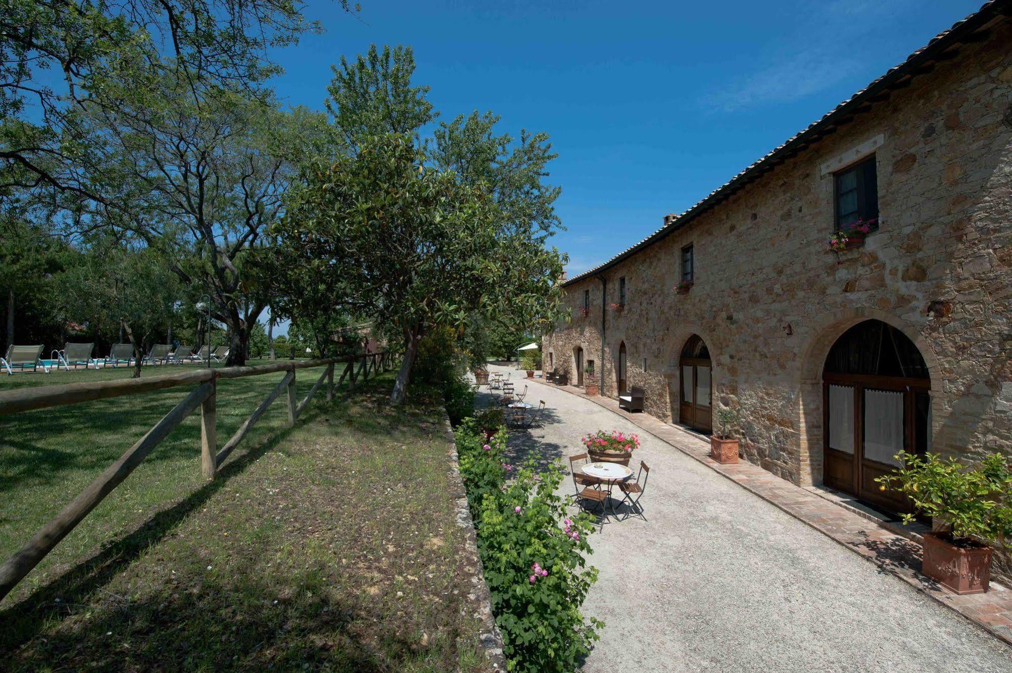 Sarna Residence San Quirico dʼOrcia Eksteriør bilde